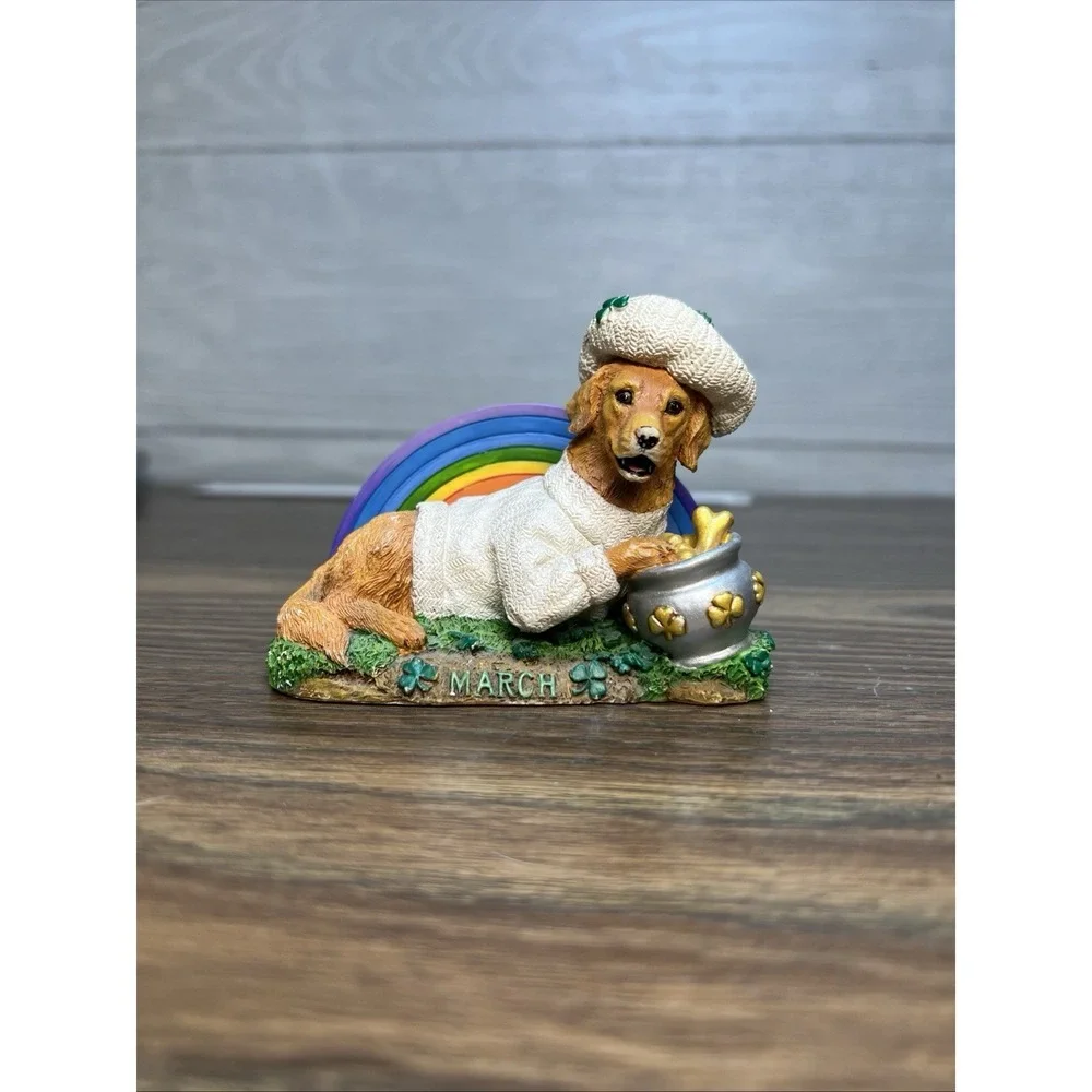 Danbury Mint March Golden Retriever Calendar Dog Figurine Rainbow Pot‎ of Gold